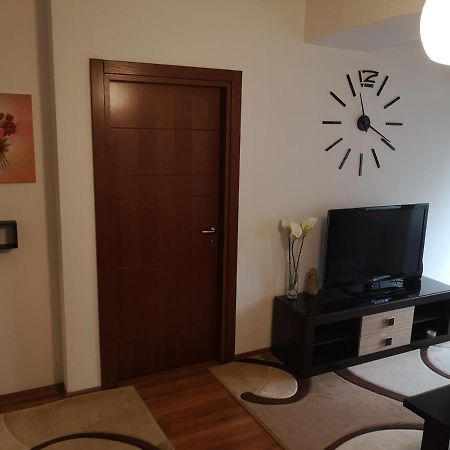 Hello Apartment スコピエ エクステリア 写真