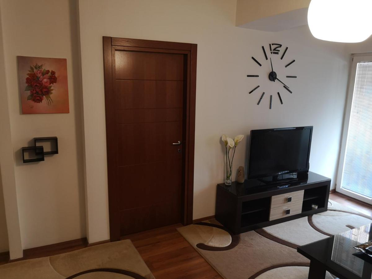 Hello Apartment スコピエ エクステリア 写真